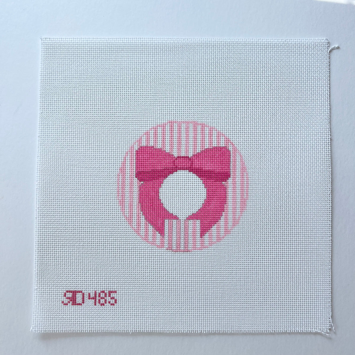 Pink Bow Monogram Round - 485
