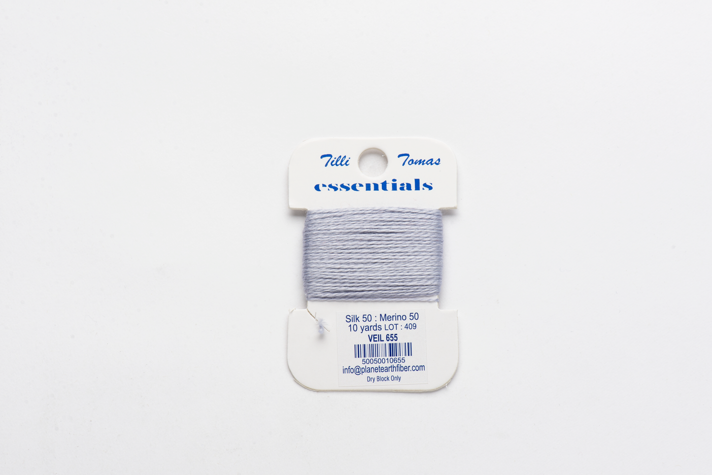 Essentials - 655 Veil