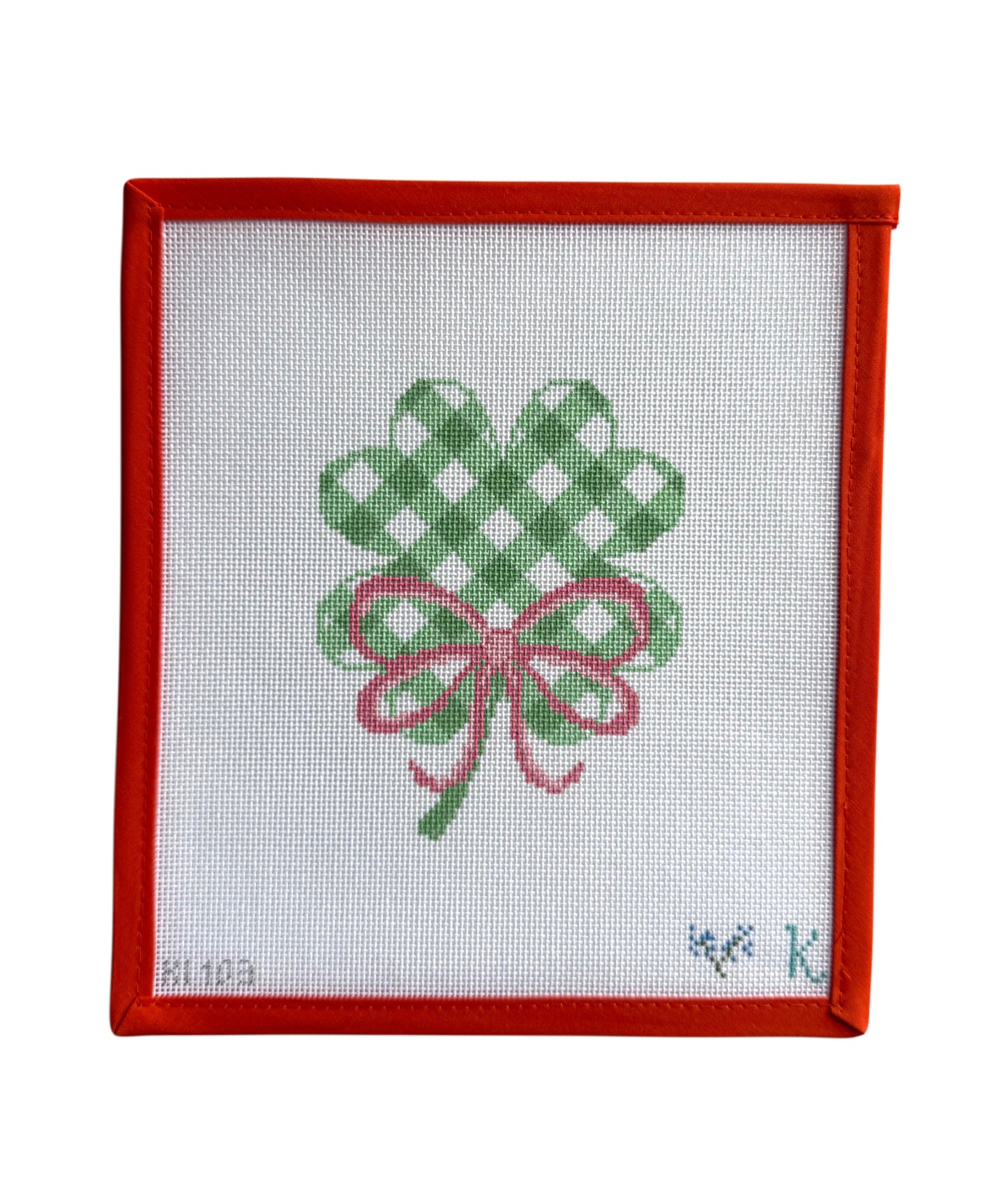 Shamrock w/ Pink Bow