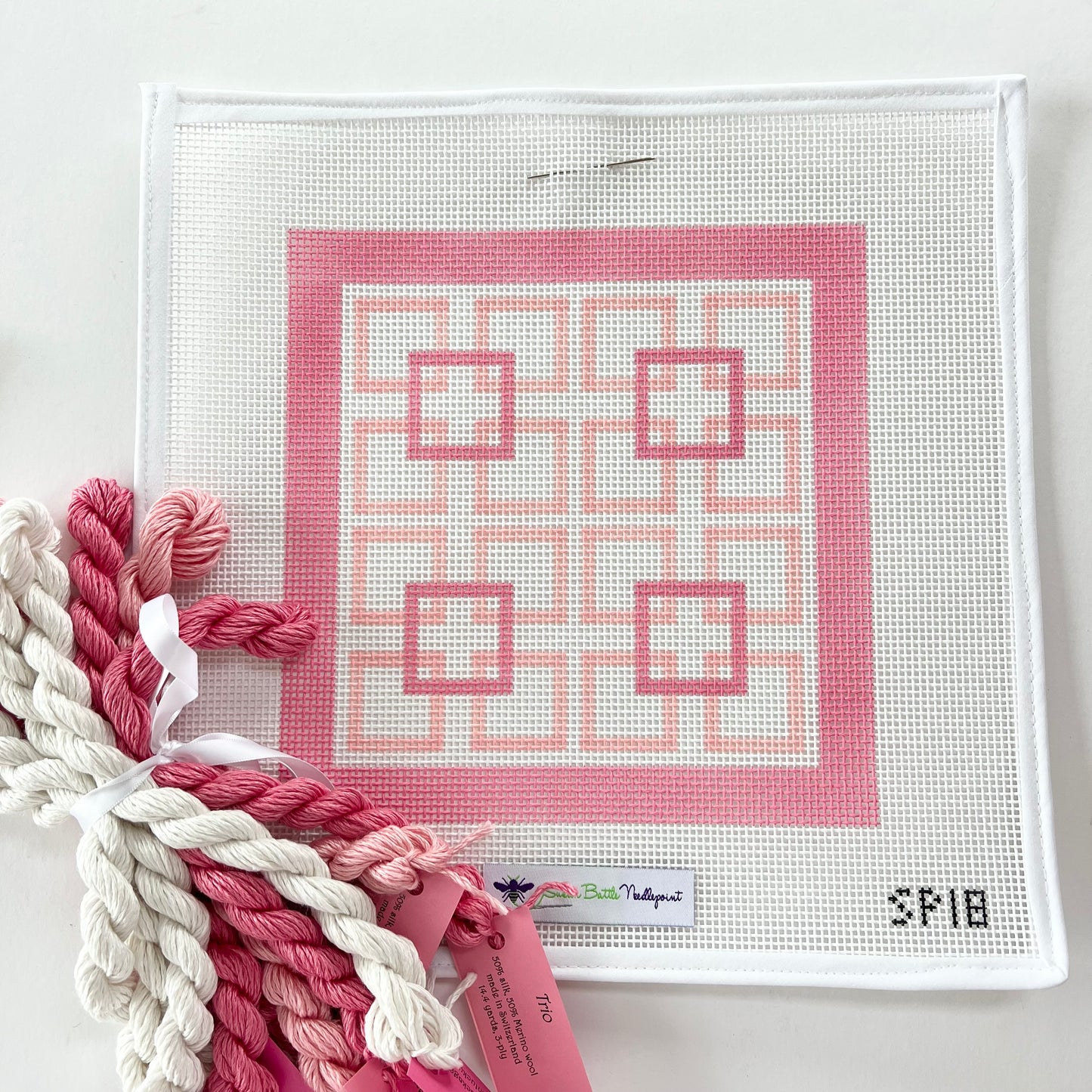 Pink Interlocking Squares Kit - 10 Mesh