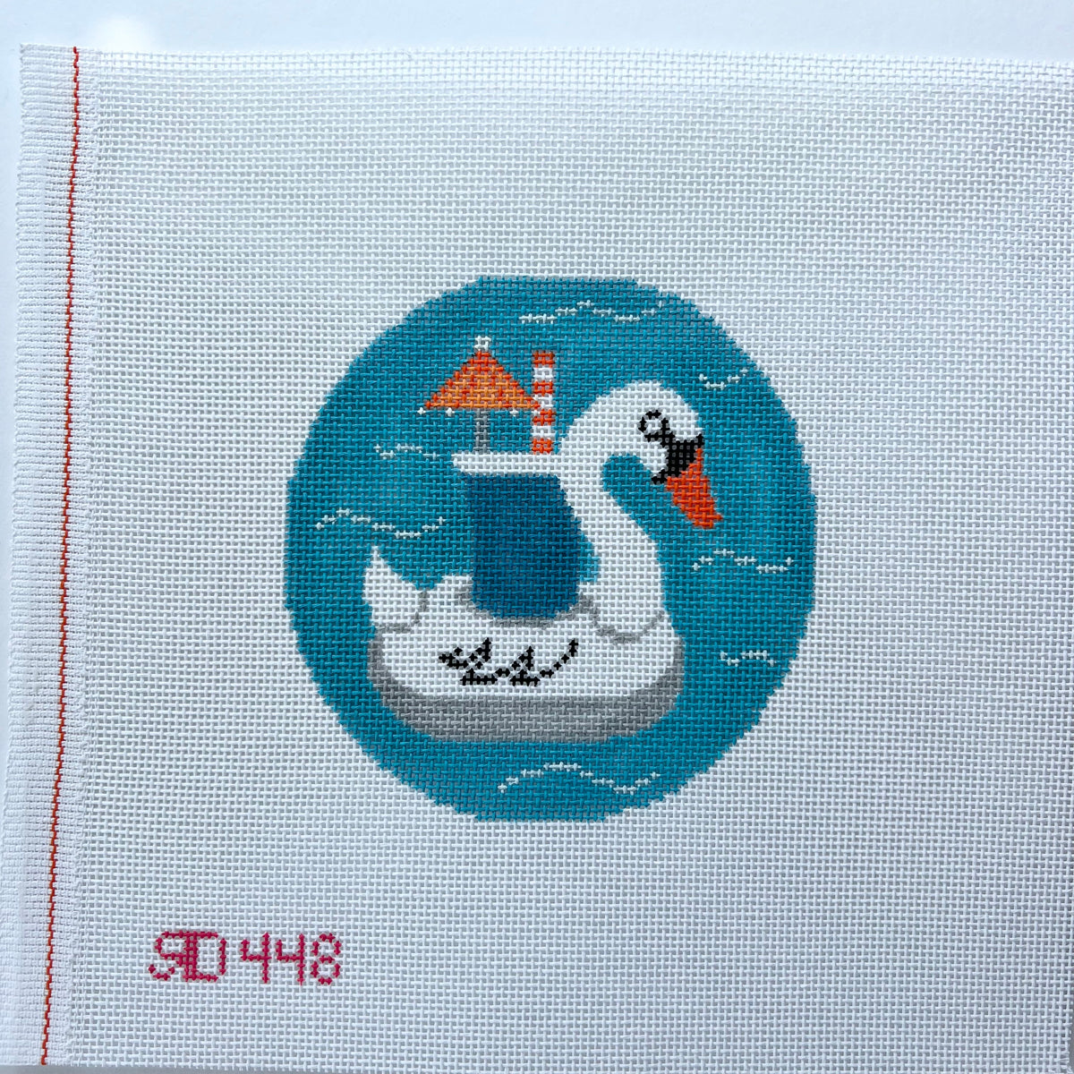 Swan Float - 448