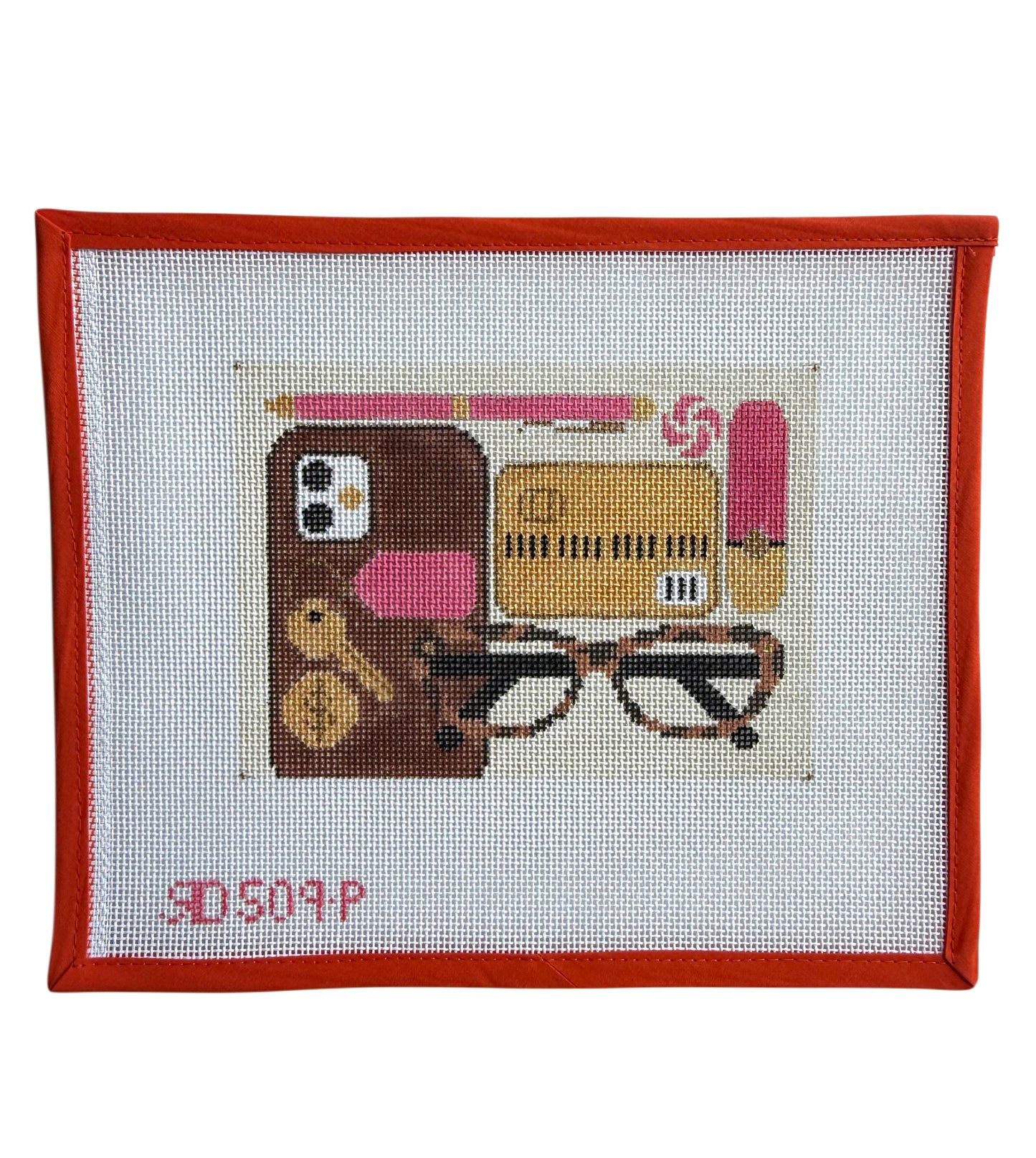 Clutch Contents Pink
