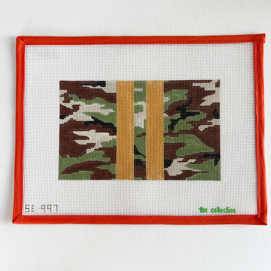 Como Clutch with Gold