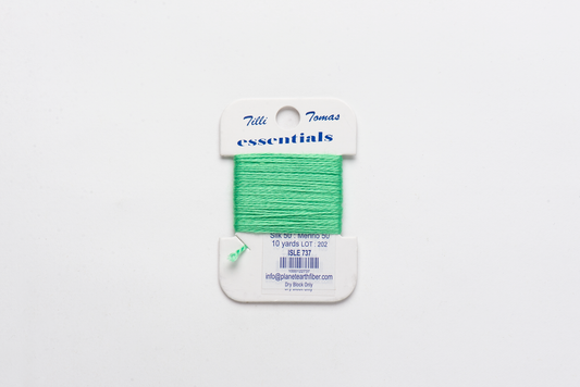 Essentials - 737 Isle