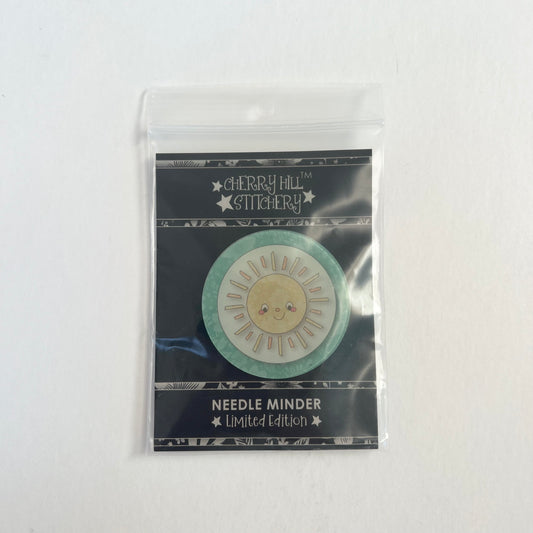 Sun Acrylic Needle Minder