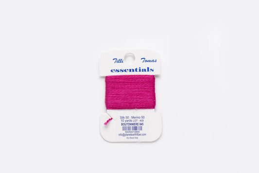 Essentials - 845 Boutonniere